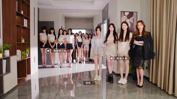 《开局五个亿》|真人互动影游|容量64.4GB|内置简中汉化|支持键鼠.手柄|